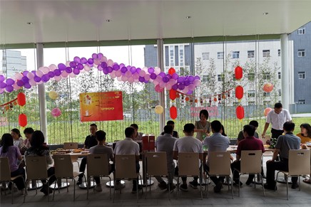 2019年中秋活動--"月是故鄉(xiāng)明，情是容辰濃"